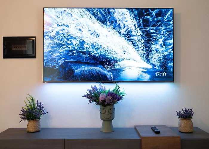 Apartment - 3 Min Walk From - Modern Flat For 5 Guests Abbadia Lariana